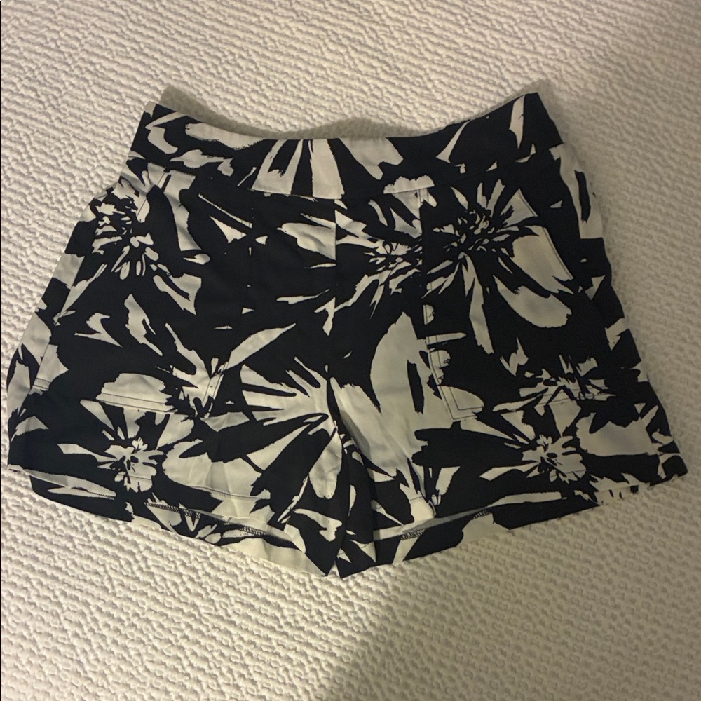 Nine West Black and White  Floral Shorts
